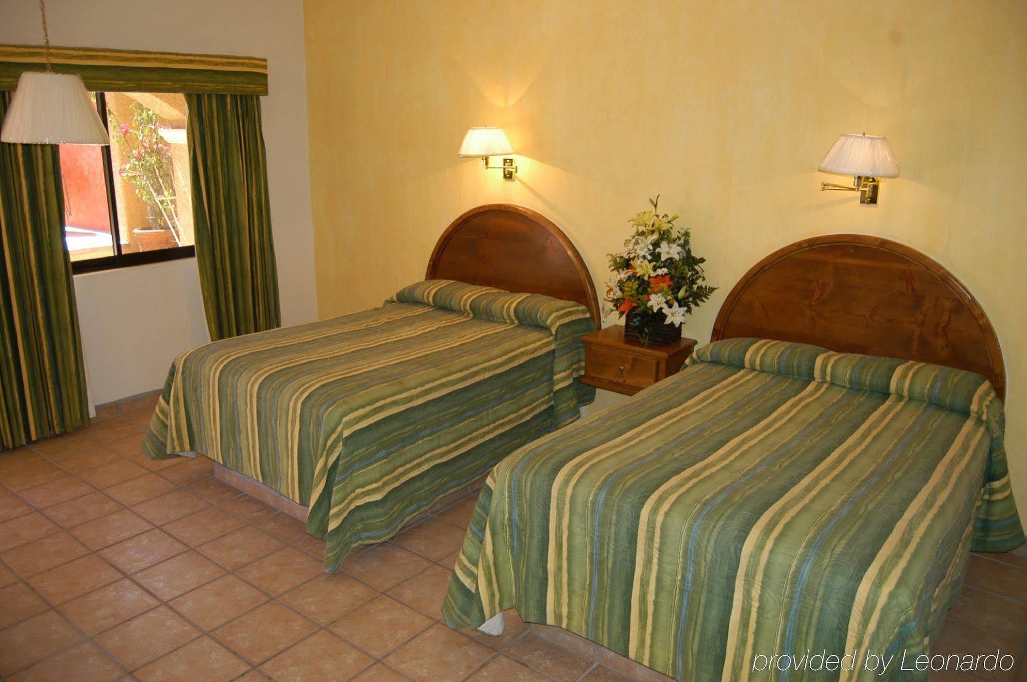 Hacienda Suites Loreto Exterior photo